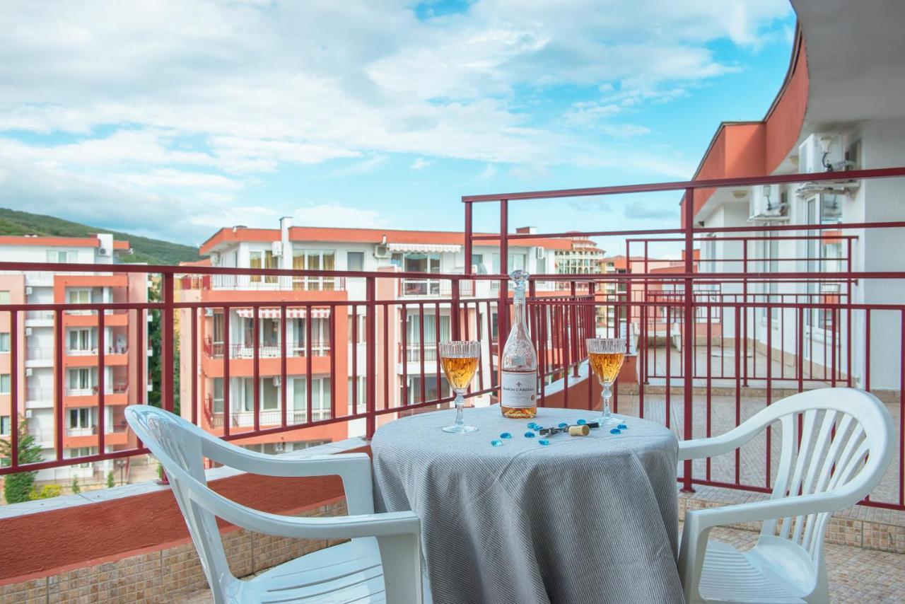 Privilege Beach Apartments Sveti Vlas Dış mekan fotoğraf