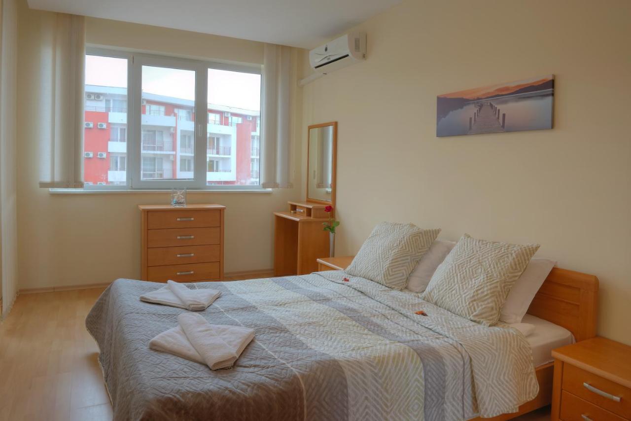 Privilege Beach Apartments Sveti Vlas Dış mekan fotoğraf
